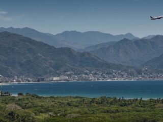 Puerto Vallarta To Get New Direct Flights From U.S. As Mexico Gains Highest Aviation Safety Status 