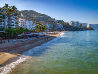 Latest Survey Shows What Tourists Love About Puerto Vallarta (And What They Don't)