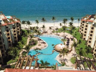 Puerto Vallarta Hotels Fully Booked As 2024 Begins