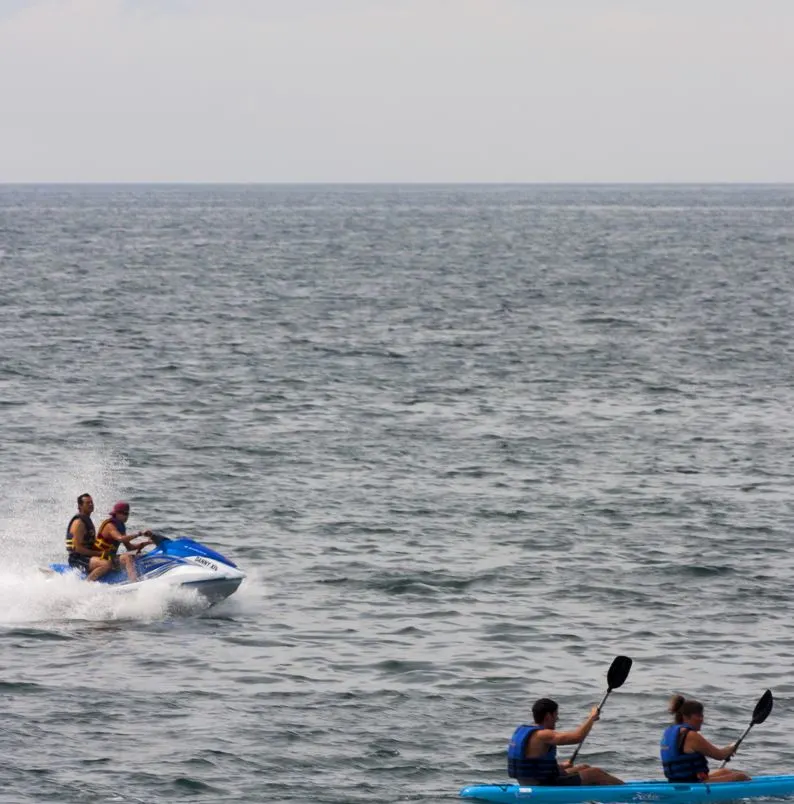 kayaking and jet skis in puerto vallarta